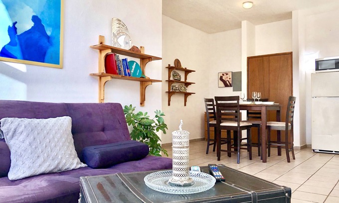 La Paz Apartment | This beautiful location will warm your hearts and make your stay all the more pleasant