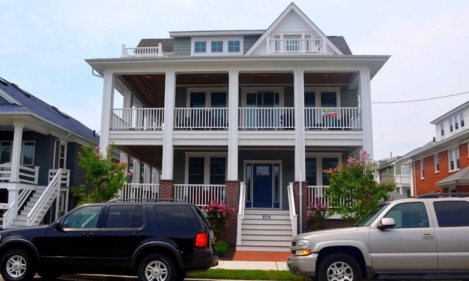 North End Condo | This unit consists of 5 beautifully furnished bedrooms, 3.5 bathrooms, a laundry room/pantry and stainless steel appliances.