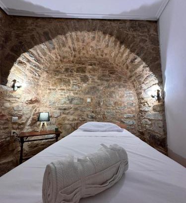 Ionia Apartment | Tholopotami Stone House