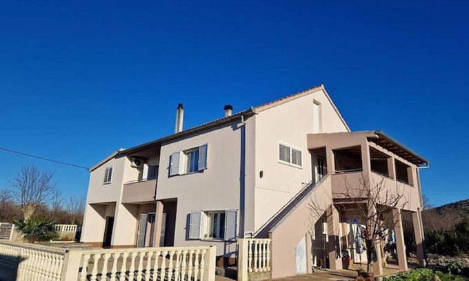 Velim Apartment | Three Bedroom with Balcony Sweet Apartment Iva & Luca