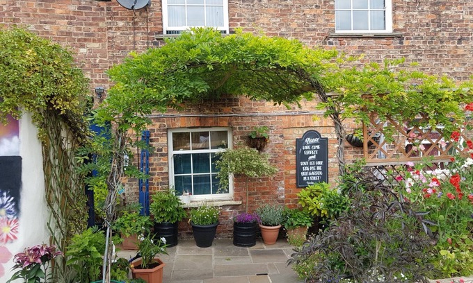 Bedale Hotel | Three Coopers