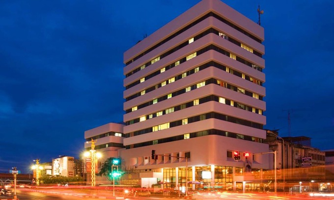 Trang Hotel | Thumrin Hotel