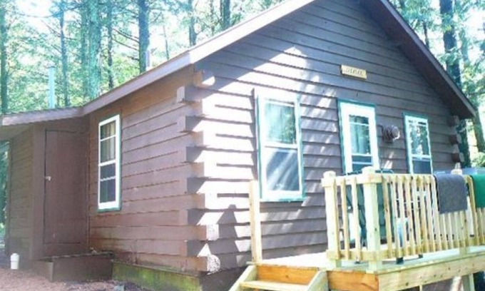 Butternut Cabin | Thunderhead Lodge ~ Cabin 1 | 2 Bed, 1 Bath