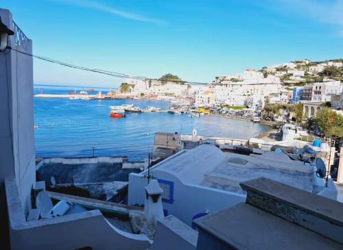 Quartiere XXIV Don Bosco Apartment | Tiber Domus Ponza