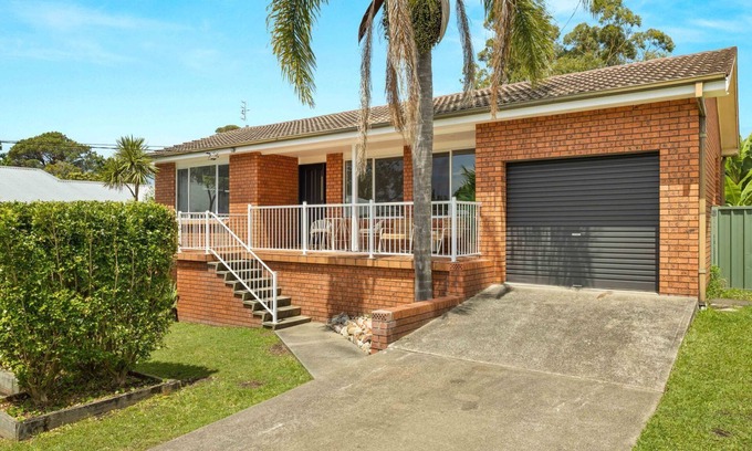 Vincentia House | Tide's Edge by Experience Jervis Bay