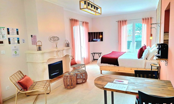 Sainte-Tulle Apartment | Tierracotta aparthotel 2 persons