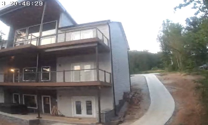 Speedwell House | Timber Ridge-LakeFront 9BR 11BA Sleep 24, Gentle Slope, Double Deck Dock w Slide