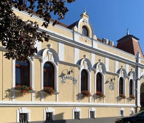Sarvar Bed & Breakfast | Tinódi Fogadó