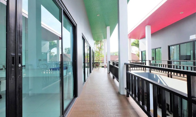 Thep Kasattri Hotel | Tina Boutique Resort