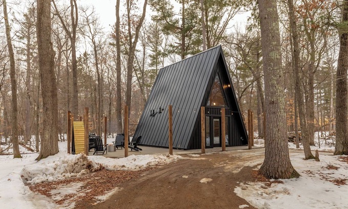 Brainerd Cabin | Tiny Home-A Frame-Sauna-Cold Plunge-Fire Pit-Seclusion
