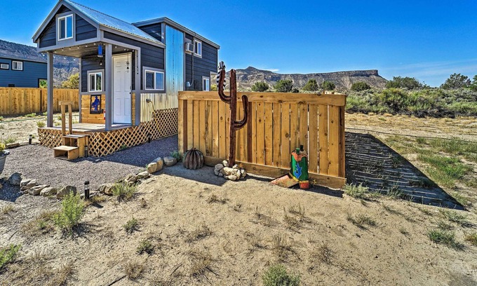 Cortez Apartment | Tiny Home in Cortez w/ Electric Fireplace!