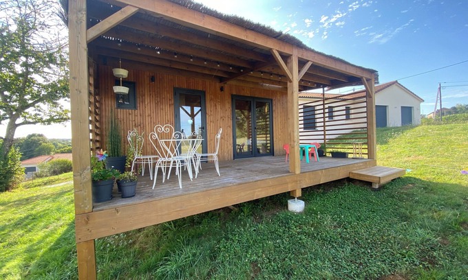 Feytiat Cabin | Tiny House à Feytiat, au Calme et à 10 min du Centre Ville de Limoges