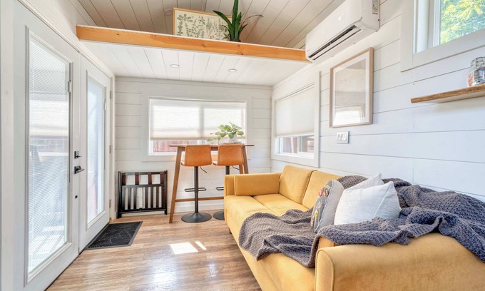 Alberta Arts District Apartment | Tiny House Close to Food, Coffee & Art