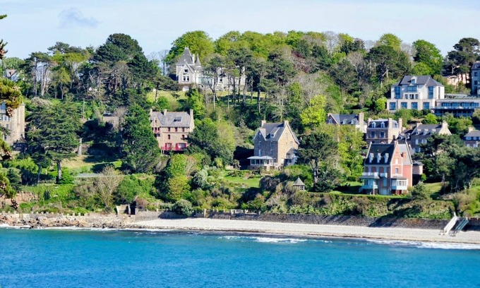Perros-Guirec House | Tiny House/Villa - Perros guirec