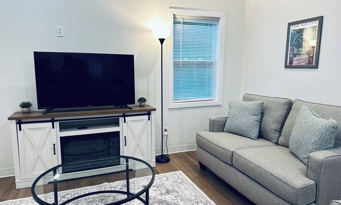 Oxford House | Tiny Taylor Retreat - minutes from Ole Miss Campus