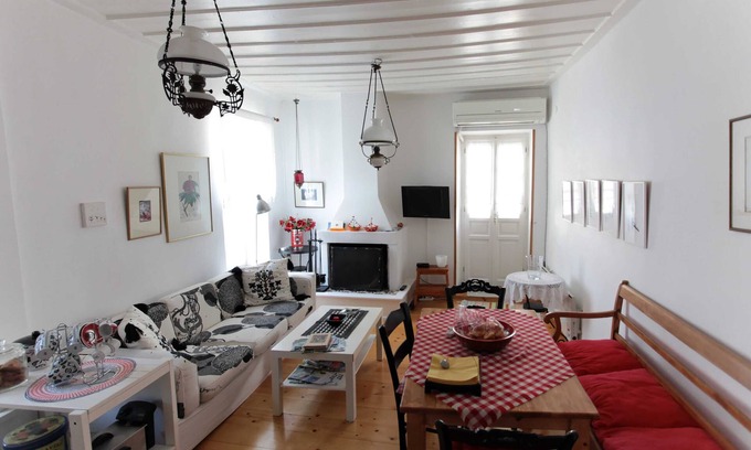 Galaxidi Apartment | To Spitaki 1st Floor Apartment