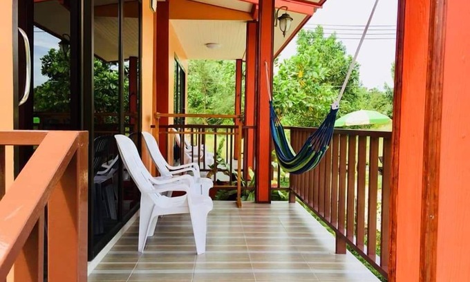 Ko Lanta Hotel | Toongyoong Longbeach Resort