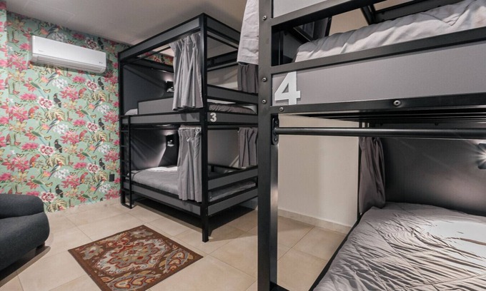 Benito Juarez House | Top Bed | Shared Room Men