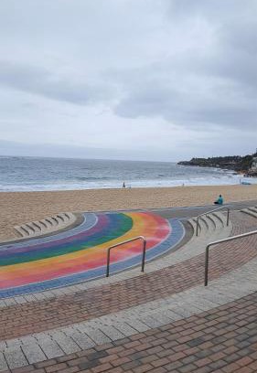 Coogee Apartment | Top Level Aprmt w Balcony beside Coogee Pavilion