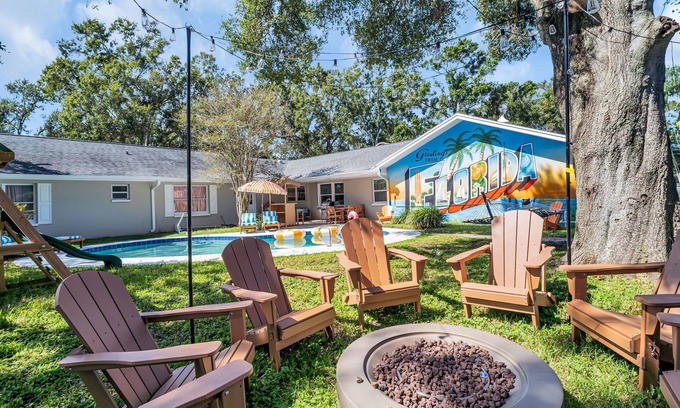 Clearwater Villa | [TOP PlCK] 5BR Family Pool Villa By Eagle Park!