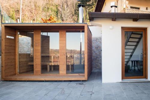 Nimis House | Torlanoholidayhome it - 4 bedrooms home in the countryside - sauna, wine, swim in the creek