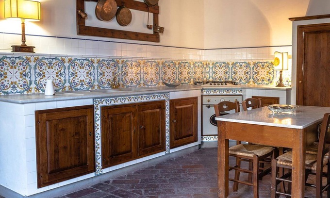 Castelfiorentino Condo | Torre Rasa Tuscan Holiday- Entire Structure