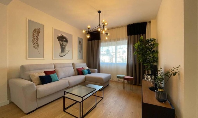 Torremolinos City Centre Apartment | Torremolinos Centro Luxury Apartament