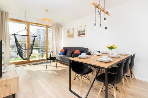 Srodmiescie Apartment | TOTU HOME Gdynia Marina Apartment 2-Bedroom