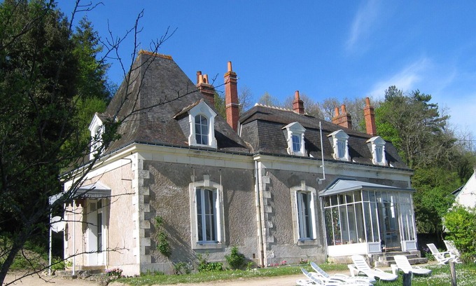 Azay-le-Rideau House | Touraine Manor and Troglodyte Pavilion,