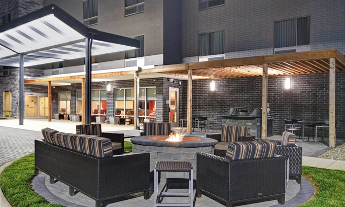 Lima Hotel | TownePlace Suites by Marriott Lima