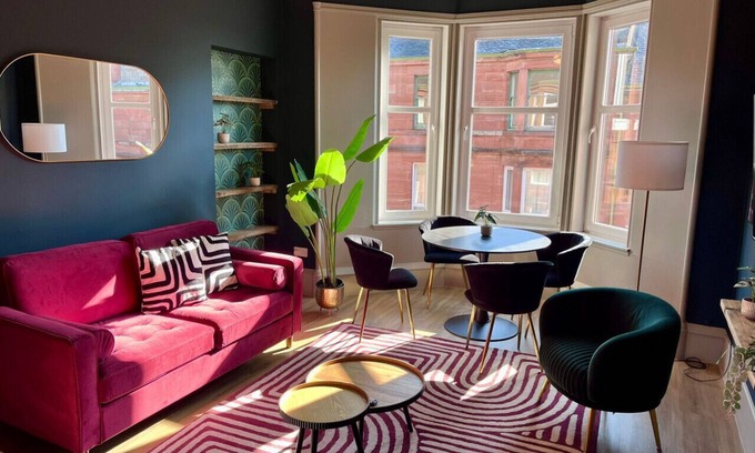 Paisley Apartment | Townhead Jewel by Coorie Doon Stays