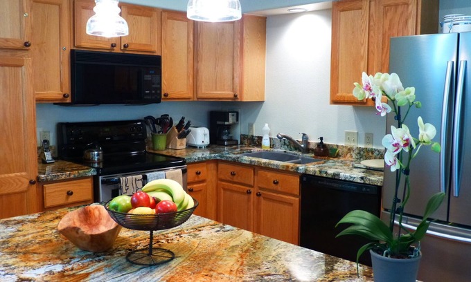 Jackson House | Townhouse, Downtown Jackson Hole By The Ski Slopes, 5 Miles To Grand Teton Park