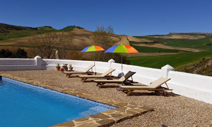 Ronda Villa | Traditional country house with pool near Ronda la Vieja