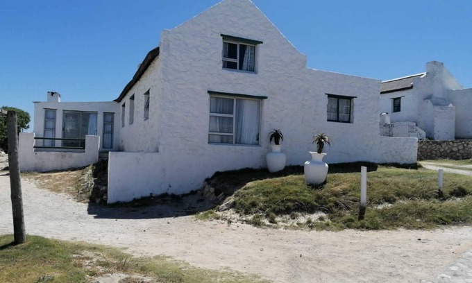 Arniston Cottage | Traditional Fisherman's Cottage