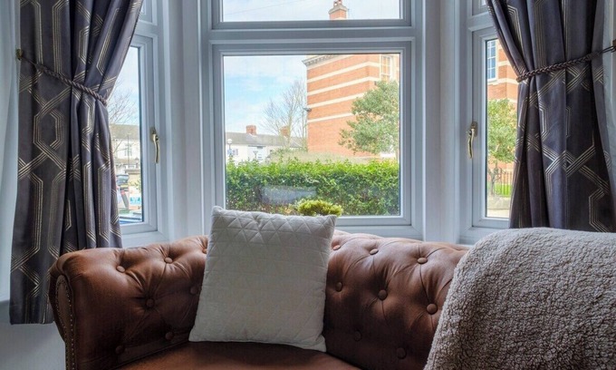 Cleethorpes House | Tranquil home close to Beach, Sleeps 6