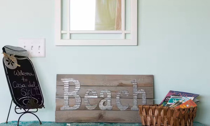 Laurel Apartment | Tranquil 3-bedroom apartment with wrap-around covered porch