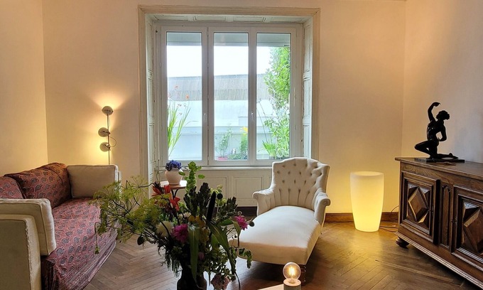 Treffiagat House | Tranquil 6-bedroom house in Treffiagat