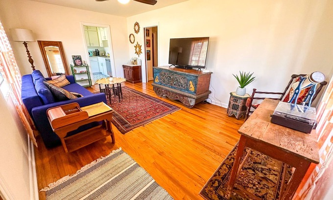 Plant City House | Tranquil Retreat in historic district. Your Home Away from Home.