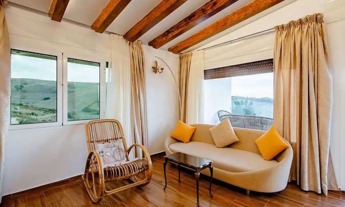 Tahala Villa | Tranquila Vista