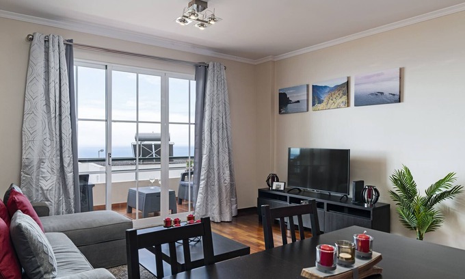 Canico Apartment | Tranquilidade com vista mar, Caniço V