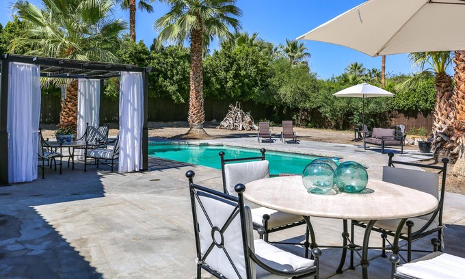 Magnesia Falls Cove House | Tranquility Retreat -Your Personal Boutique Hotel | A Louisa Davis Property