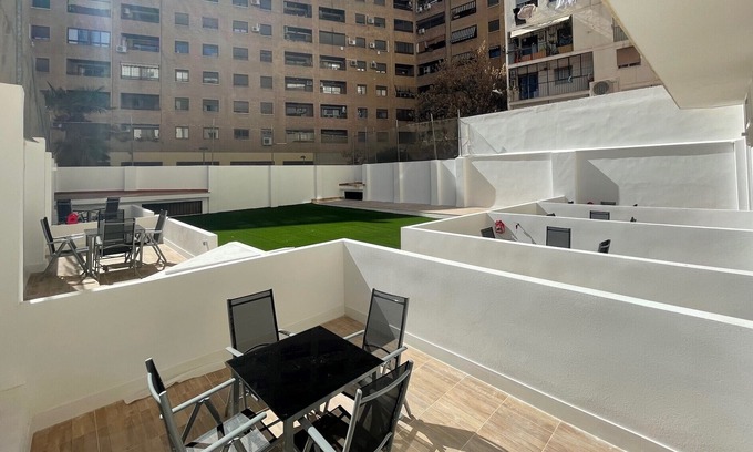 Arrancapins Apartment | Travel Habitat AVE Sorolla Suites N3