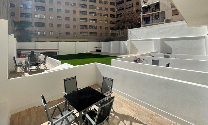 Arrancapins Apartment | Travel Habitat AVE Sorolla Suites N6