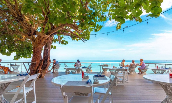 Negril Resort | Travellers Beach Resort