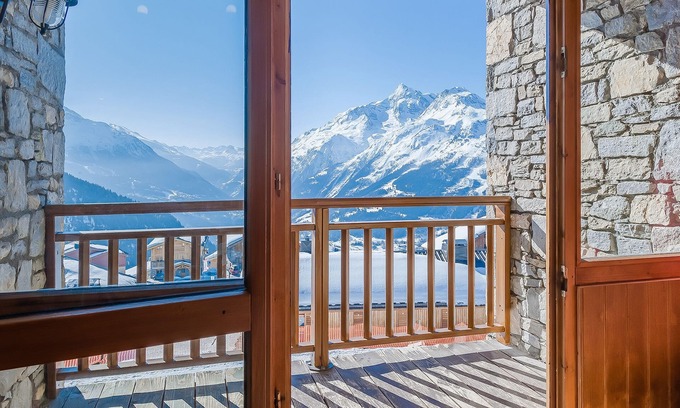Les Eucherts Apartment | travelski home select - Résidence Les Balcons De La Rosière 4 stars
