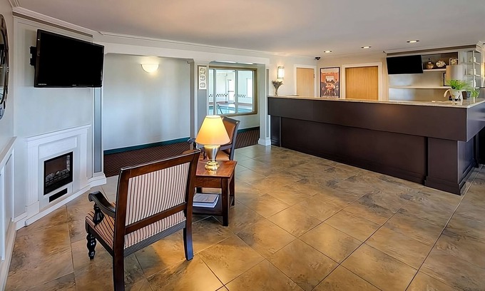 Sequim Resort | Treat Your Kids at Museum and Art Center! Within Walking Distance of Property!