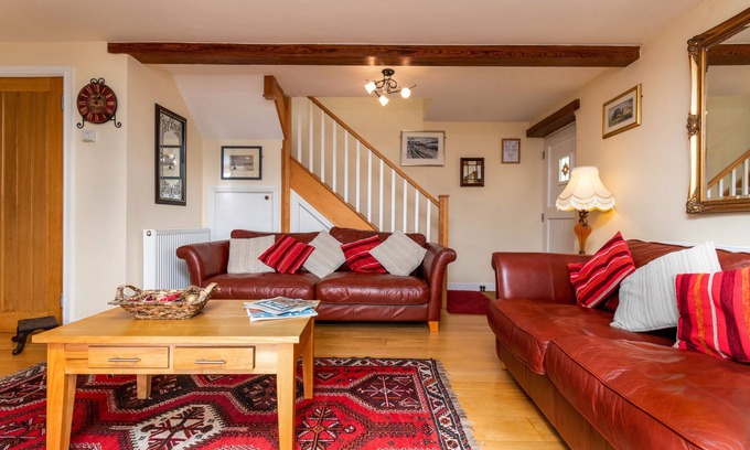 Llangefni Cottage | Tregarnedd Cottage - Two Bedroom Cottage, Sleeps 4