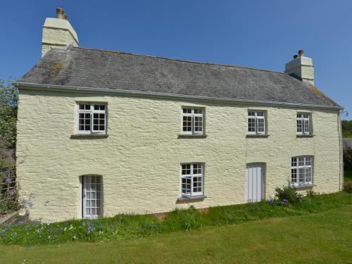 Saint John House | Tregonhawke Farmhouse
