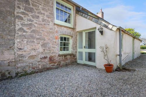 Newquay House | Trevarthian Farm Annex