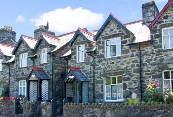 Llanbedr House | Trevlyn